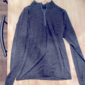 Lululemon athletic pullover